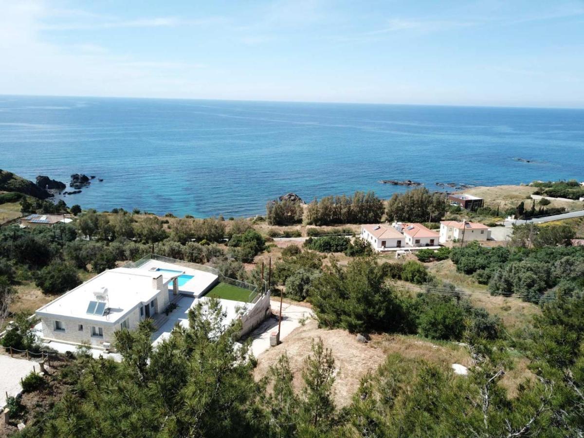 Paradise Blue Villa Pomos Exterior photo