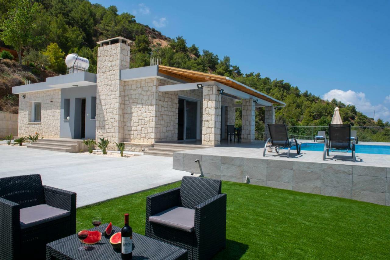 Paradise Blue Villa Pomos Exterior photo